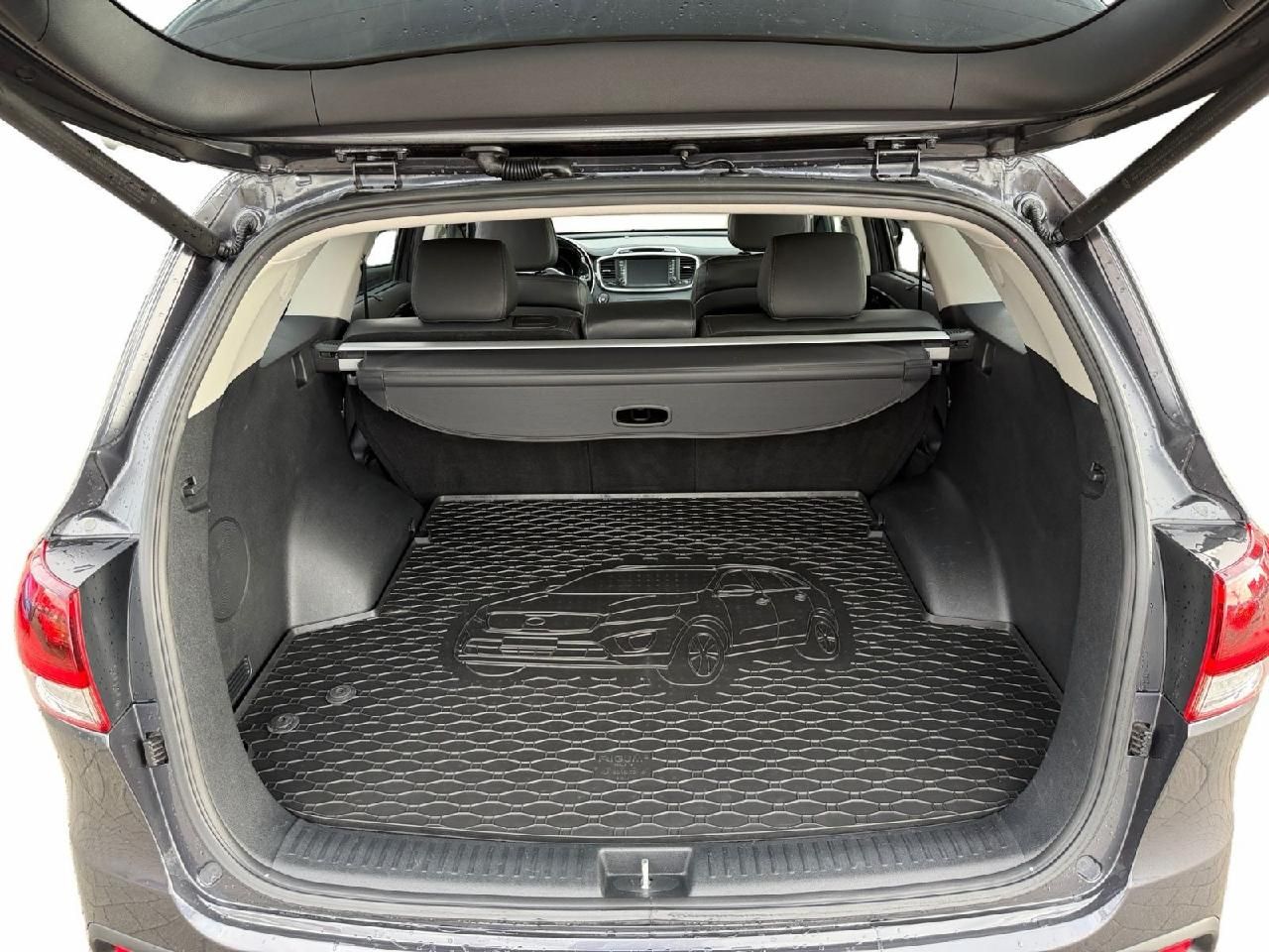 Fahrzeugabbildung Kia Sorento Platinum Edition 4WD
