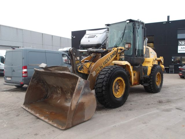 New Holland W170c ( Stock ID 021)