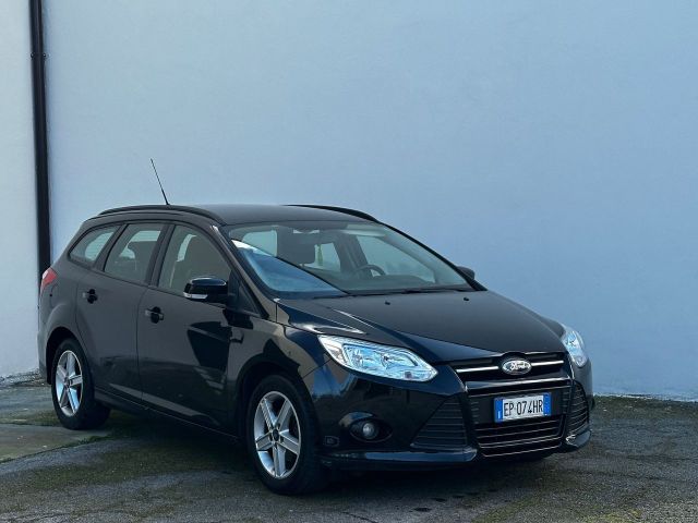 Ford Focus 1.6 120 CV GPL SW Titanium