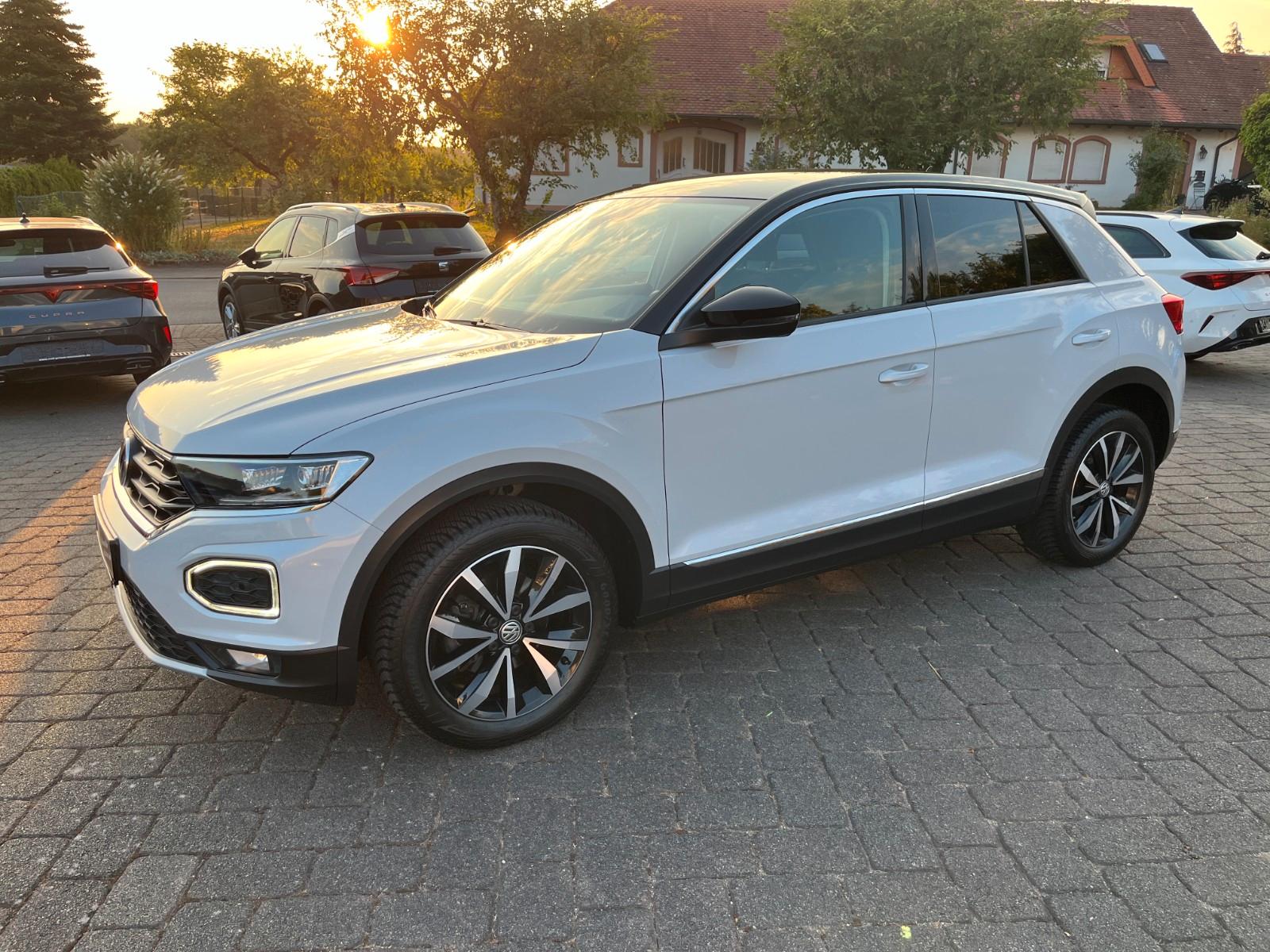 Volkswagen T-Roc Style/1.0 TSI/LED/Navi/PDC/Allwetter/Alu