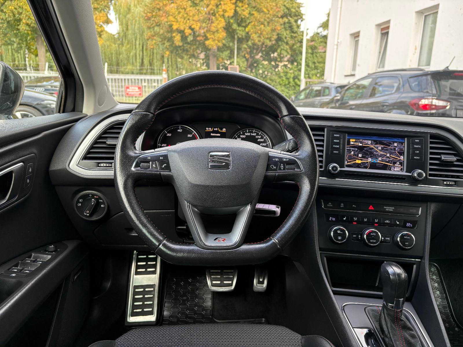 Seat Leon 2015 — photo 15