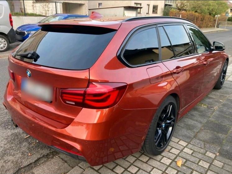 Image of BMW 330
