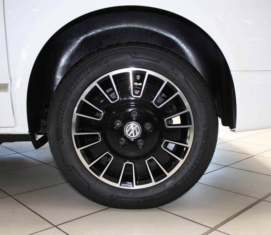Volkswagen T6 Multivan TDI 4M DSG Gener. Six NETTO 34.200