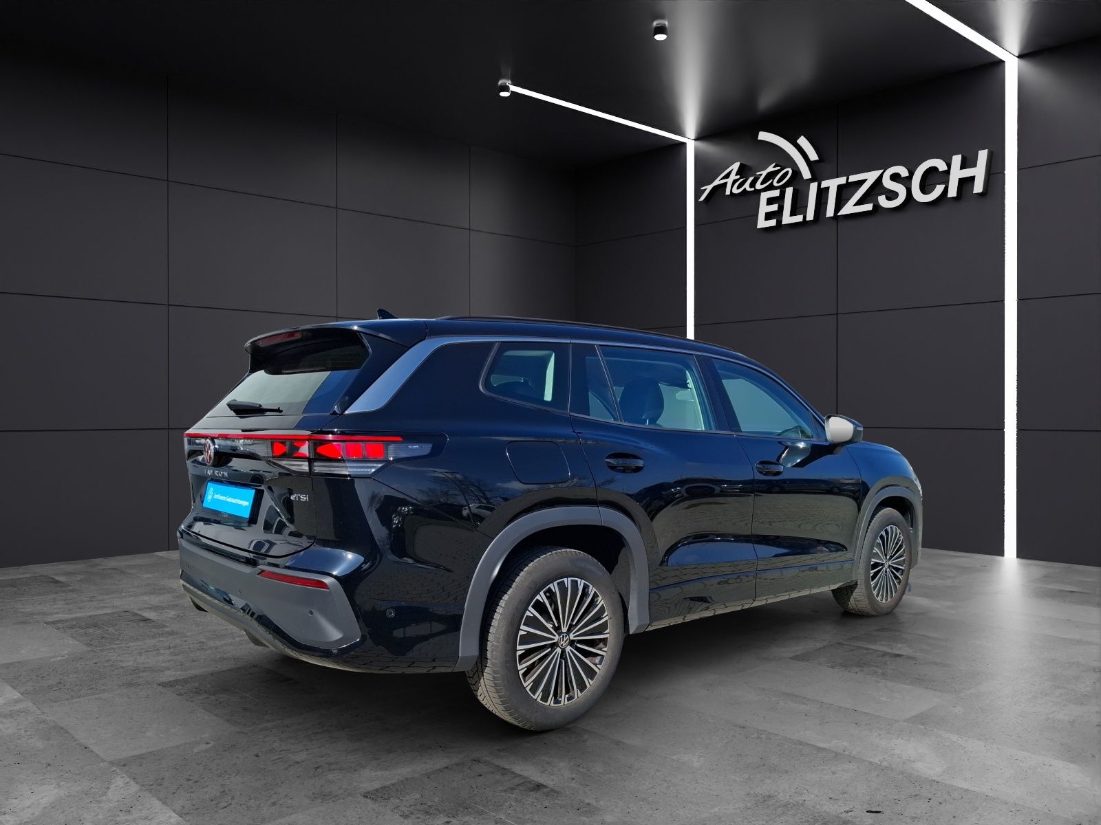 Fahrzeugabbildung Volkswagen Tayron eTSI Life DSG 7-Si Matrix AHK Navi AID AC