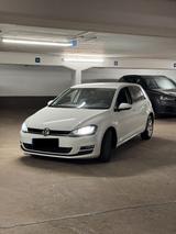 Volkswagen Golf VII 1.6 TDI CUP 8-fach Premium top Zustand - mit Diesel-Antrieb: 1.8