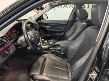 BMW 320 Touring AT Modern Line*Leder*AHK*Pano*