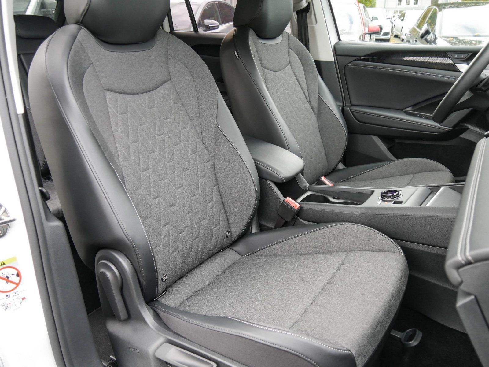 Volkswagen Tiguan - Bild 7