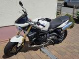 Triumph Street Triple - Offers