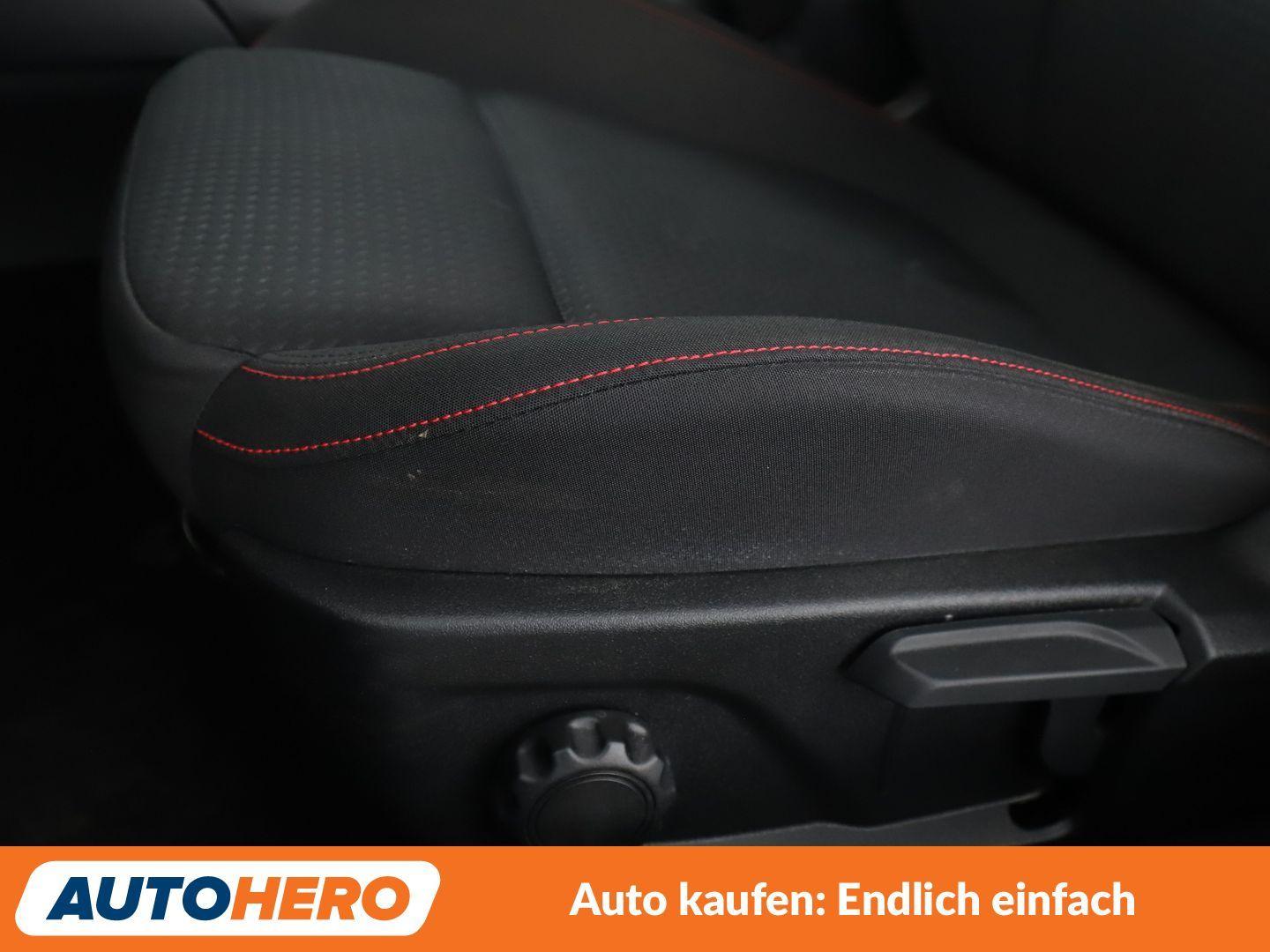 Ford Focus 2.0 TDCi EcoBlue ST-Line *NAVI*PDC*LED*SHZ