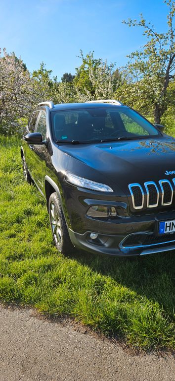 Image of Jeep Cherokee