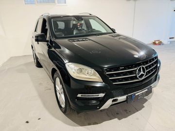 Mercedes ML 250 - 3