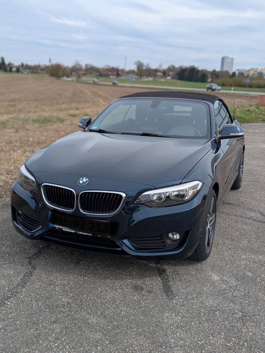 BMW 218i Cabrio Advantage 