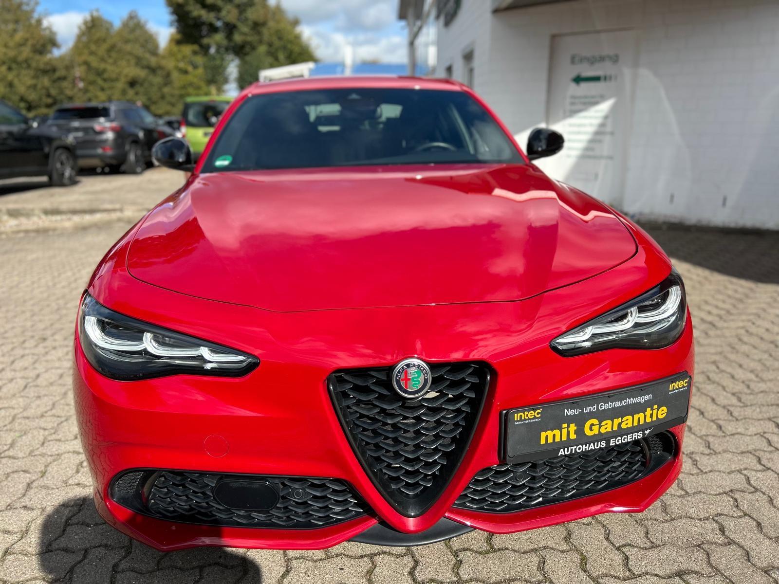 Alfa Romeo Giulia Sprint Q4/LEDER/NAVI/SHZ/ACC/KAM/APPLE, миниатюра 3