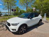 Volvo XC40 D4 AWD R Design Geartronic R Design - Volvo XC40: R Design