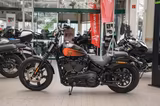 Harley-Davidson Street Bob 114, 1.Hand, unfallfrei,Lieferservice - Harley-Davidson Motorräder in Duisburg