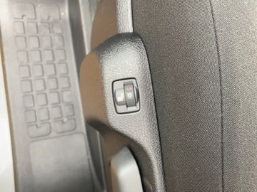 Opel Zafira Life - 9