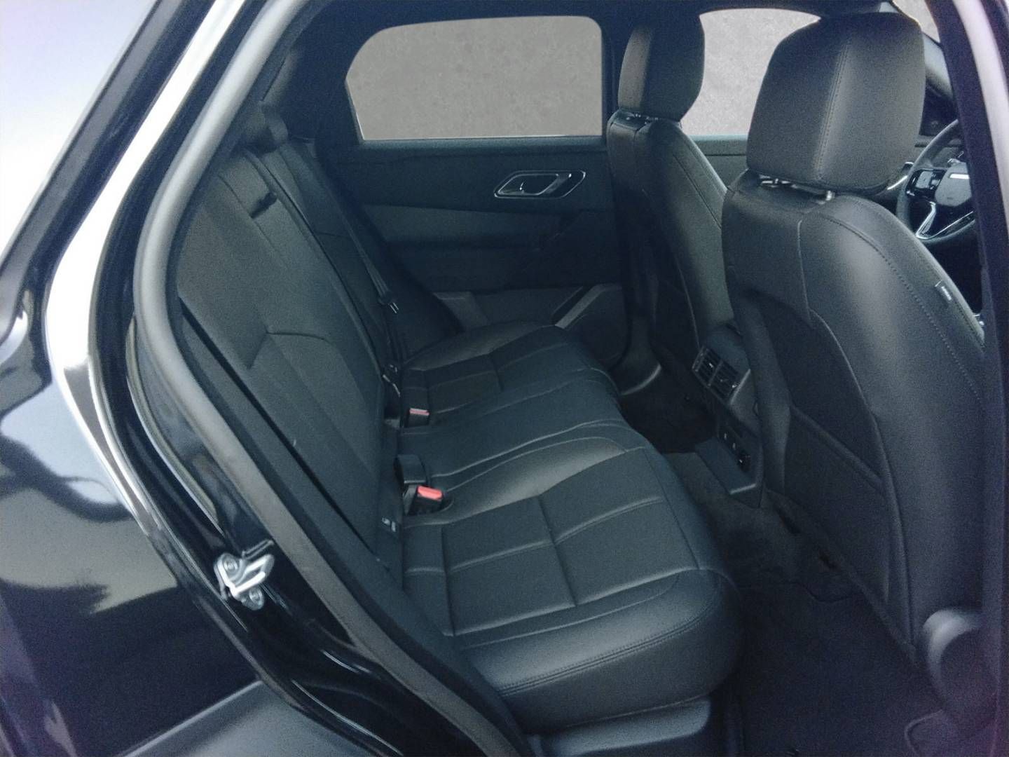 Fahrzeugabbildung Land Rover Range Rover Velar D200 S *Pano*AHK*
