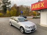 Mercedes-Benz C 180 T Automatik BlueEFFICIENCY AVANTGARDE NAVI - Mercedes-Benz C 180: Blueefficiency