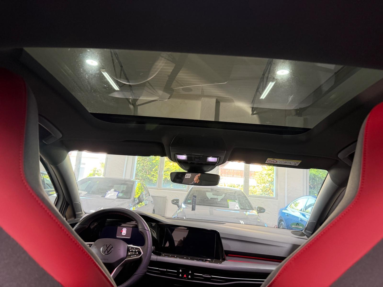Volkswagen Golf VIII Lim. GTI 2.0 DSG/PANO/CAM/AHK/ACC/IQ, миниатюра 19
