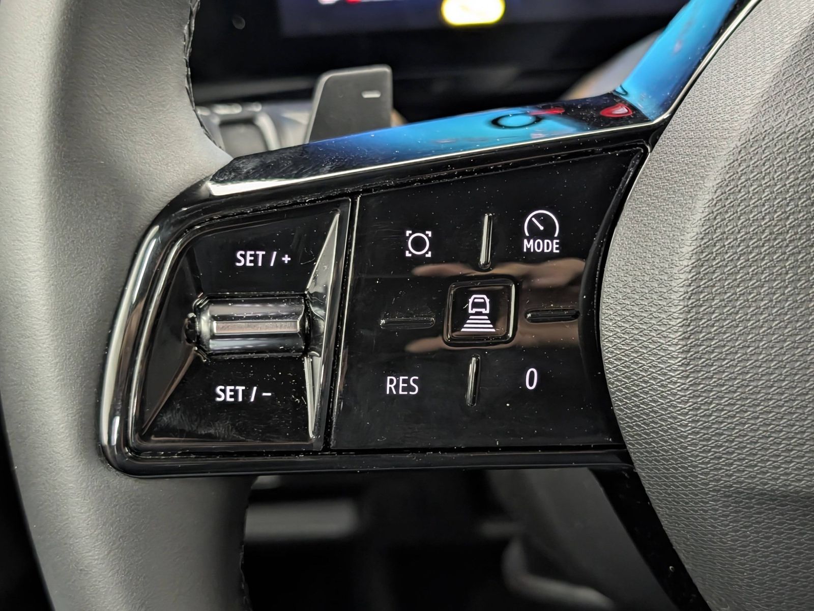 RENAULT Austral Evolution MHEV 160 ACC Navi LED – Bild 30