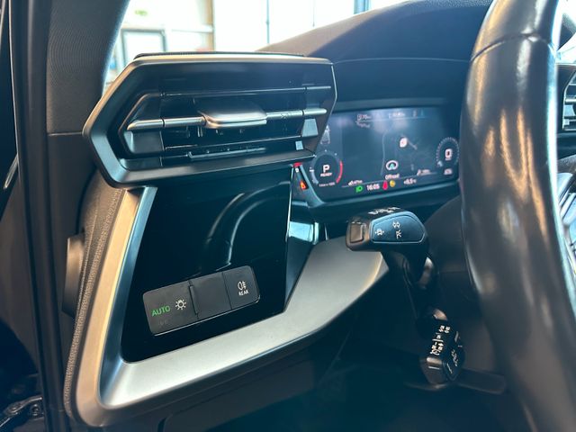 Audi A3 Sportback 35 TDI *1.HAND*19%*NAVI*ACC*SPURASS