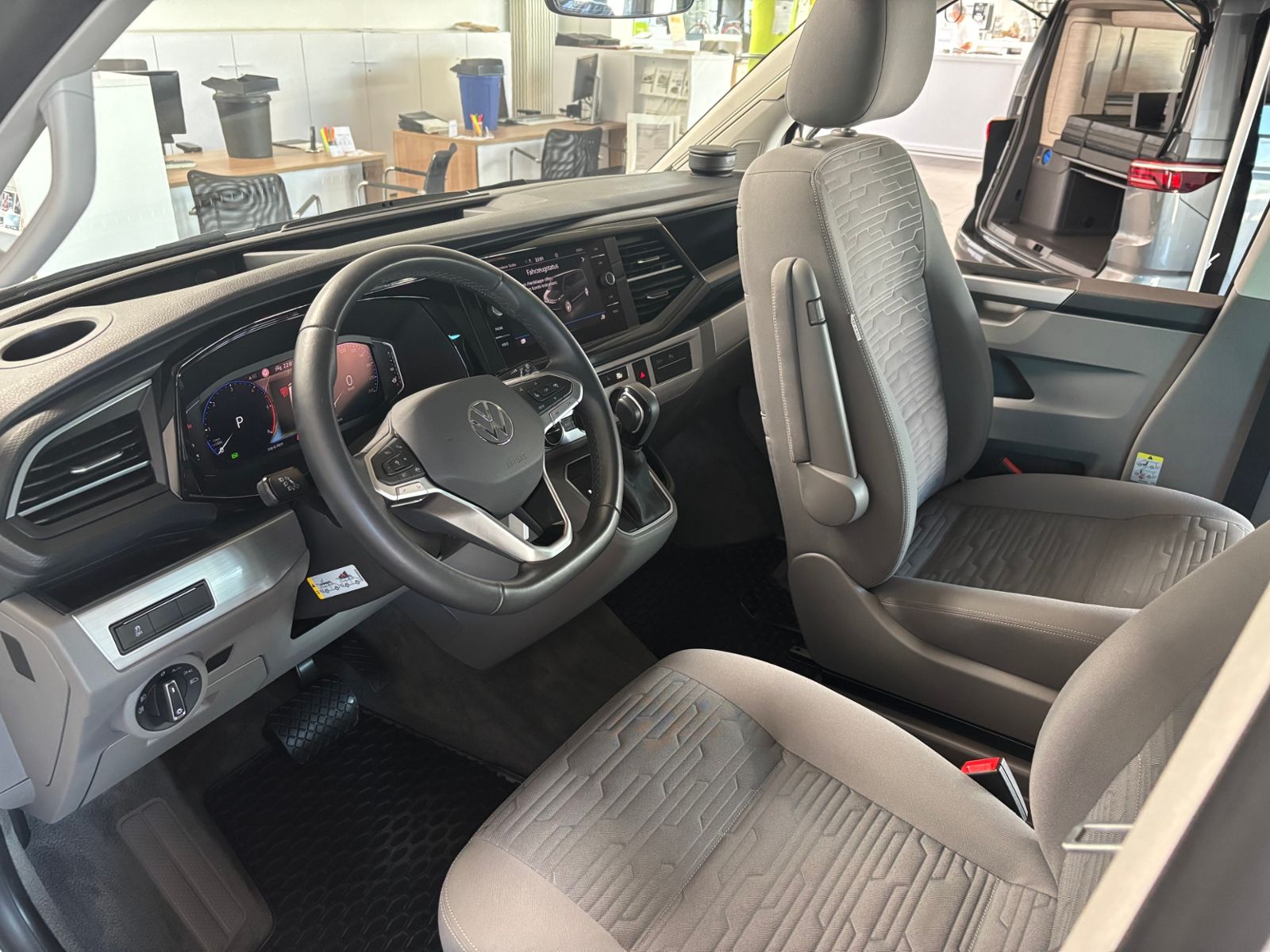 Volkswagen T6 California - Bild 5