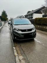 Peugeot Traveller - Peugeot Traveller aus 2018