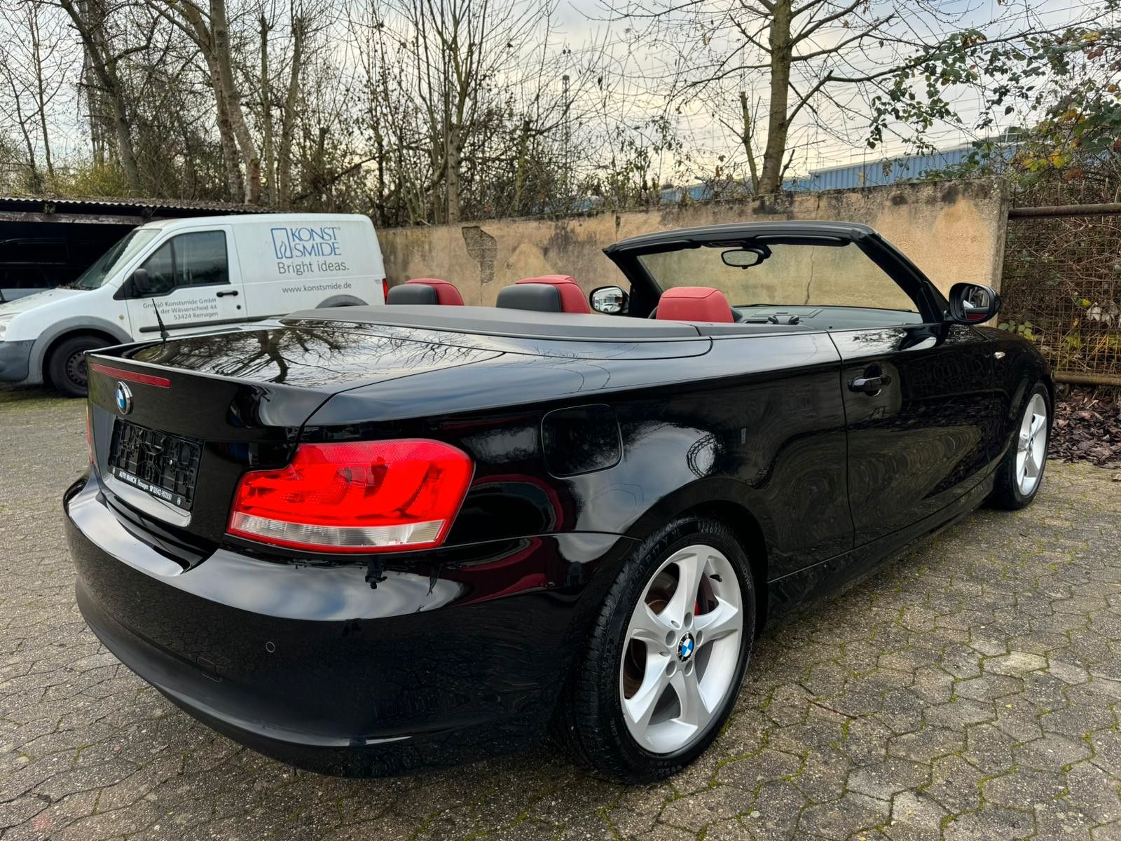 Fahrzeugabbildung BMW 120d Cabrio*PDC*
