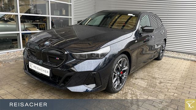 BMW i5Tou A M60 xDrive M-Sport PRO,Pano,AHK,DAProf,L