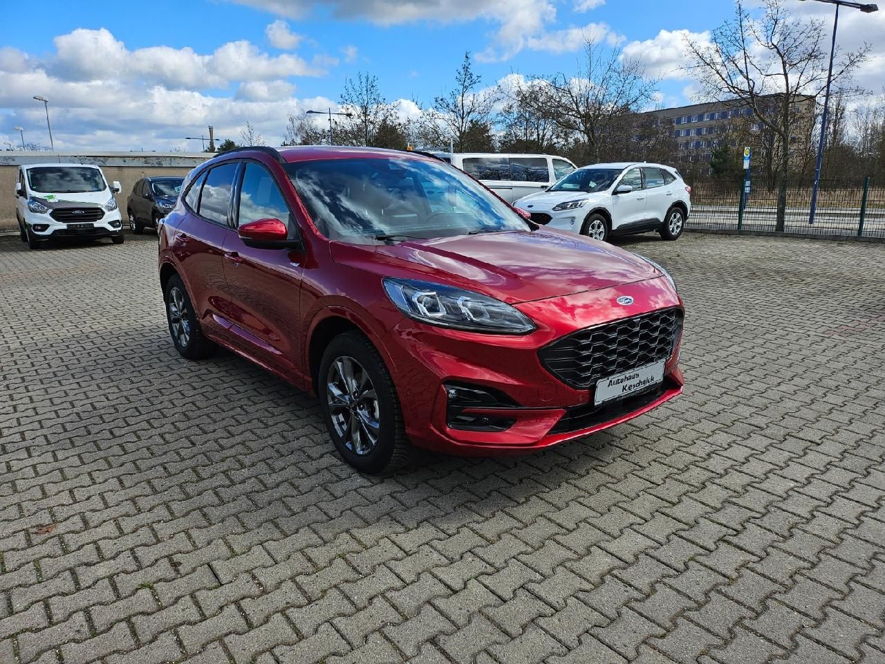 Fahrzeugabbildung Ford Kuga Plug-In Hybrid ST-Line X
