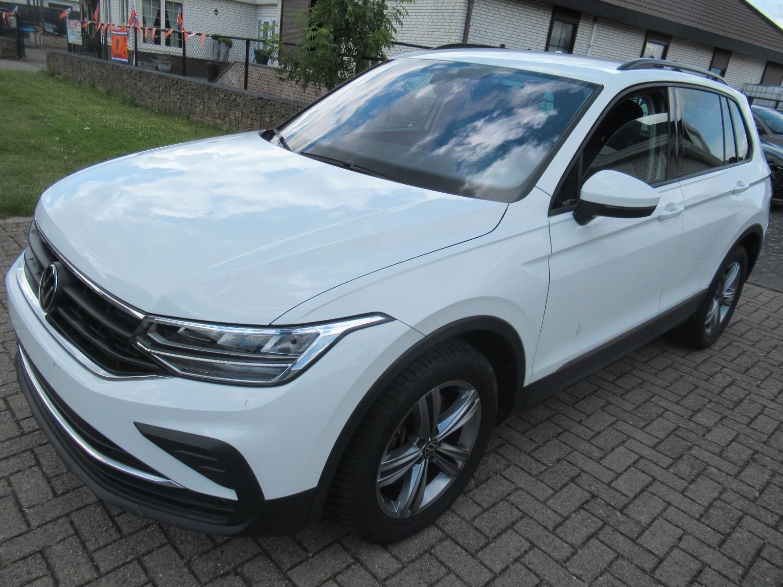 Volkswagen Tiguan 2.0TSI 190ps DSG Aut 4MOTION Climat Navi.