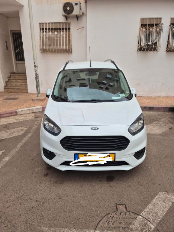 Image of Ford Tourneo Courier