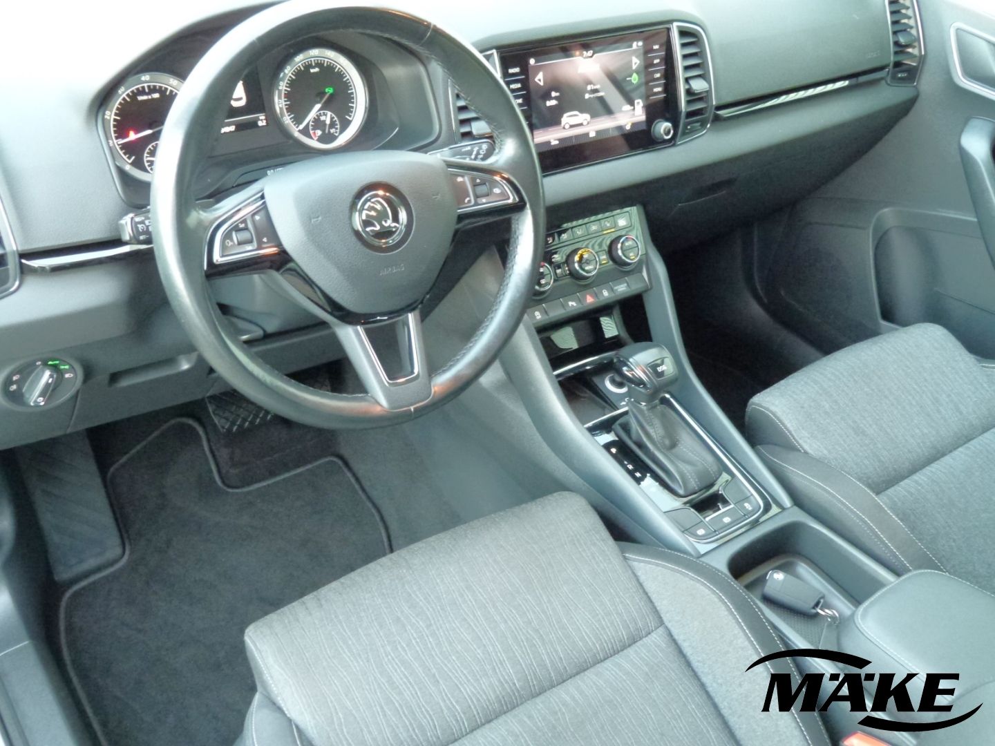 Karoq 1.5 TSI, AHK, LED, Navi, SHZ, El. Heckklap