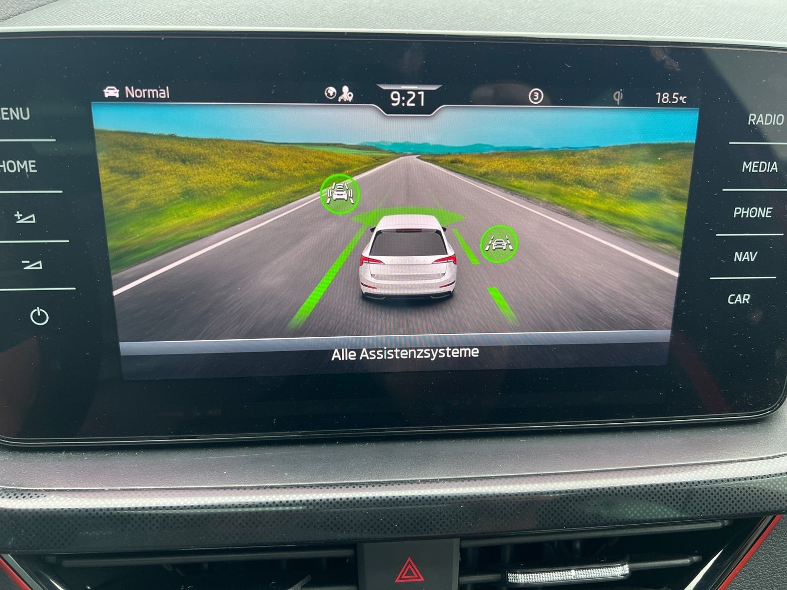 Skoda Scala 1.5 TSI Edition S ABT LED elektr.Heckkl foto 16