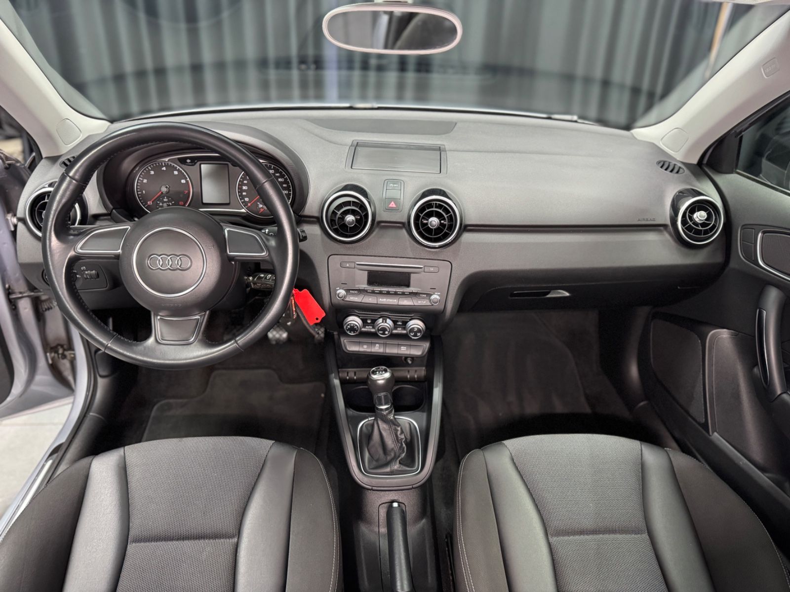 Fahrzeugabbildung Audi A1 1.4 TFSI Sport|BI-XENON|150 PS|SPORTSITZE|