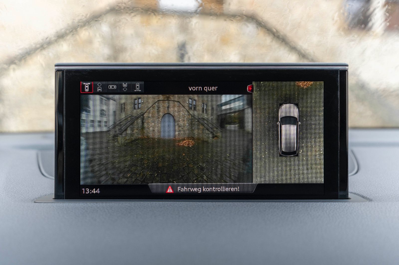 Fahrzeugabbildung Audi Q7 3.0 TFSI Quattro LED PANO NAV 7 SITZER BOSE