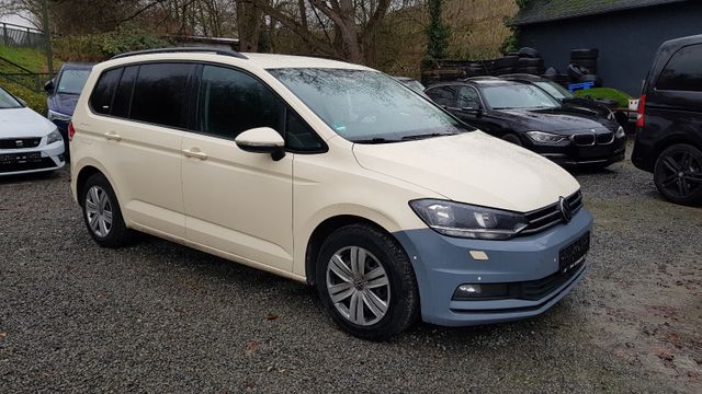 Volkswagen Touran 2.0 TDI SCR DSG Trend 7 Sitze&Navi