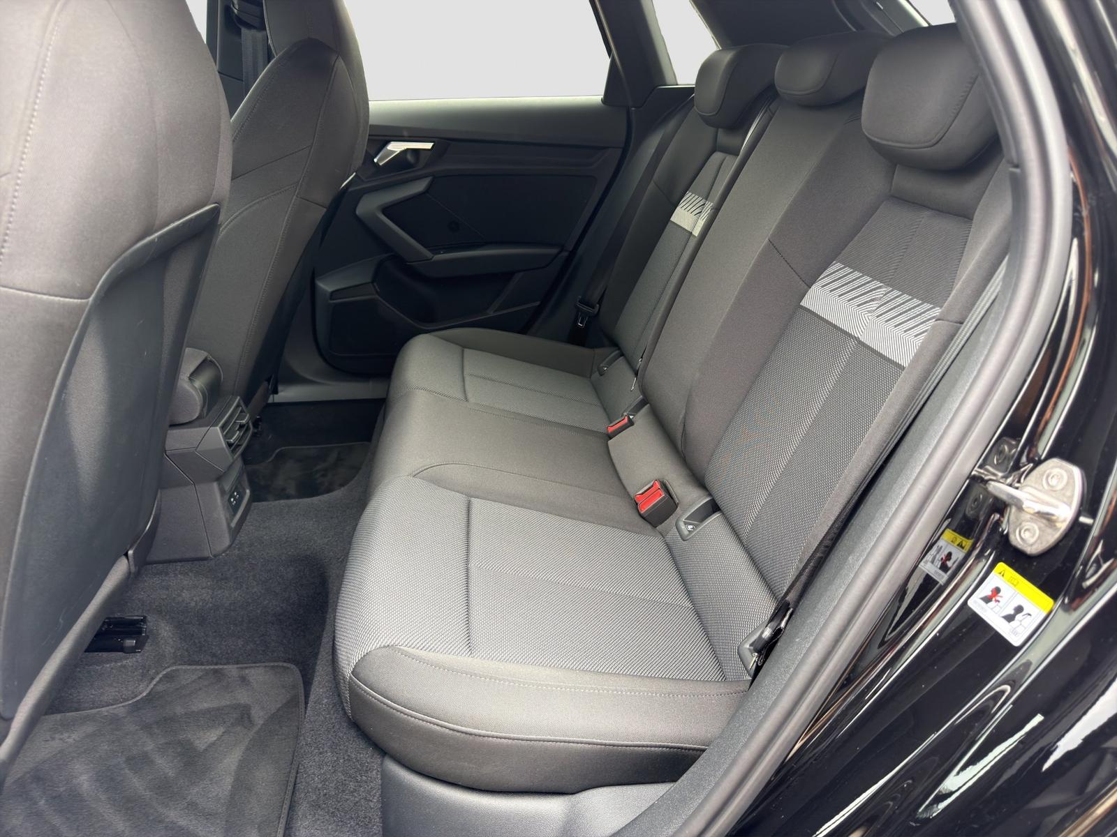 Audi A3 Sportback 30 TFSI LED Virtual Ambiente Sports, миниатюра 9