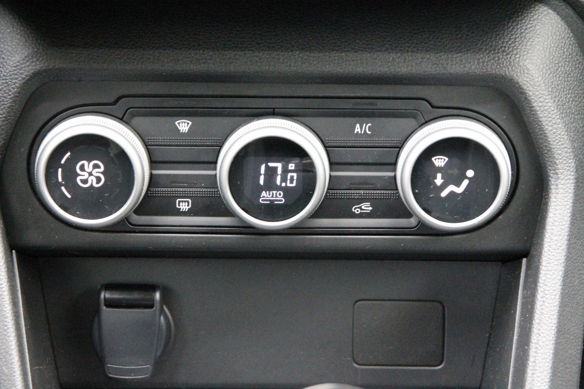 Fahrzeugabbildung Dacia Jogger Expression TCe 100 ECO-G