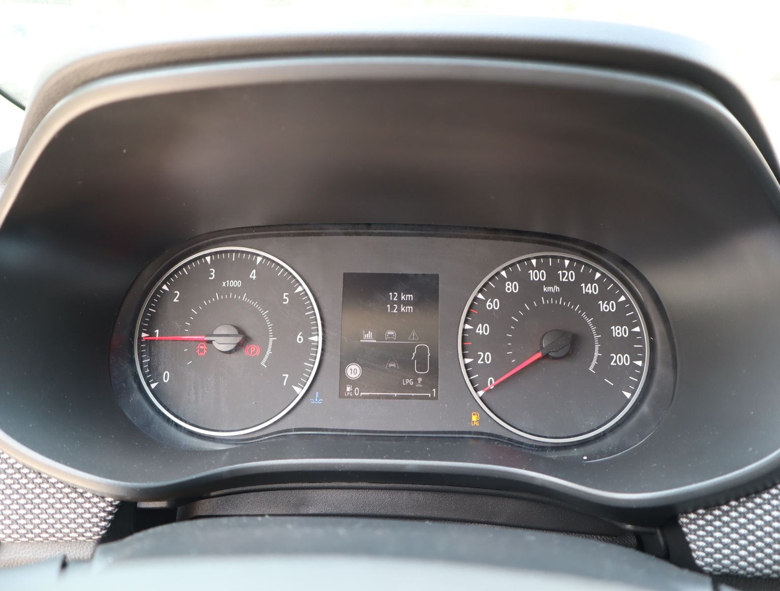 Dacia Sandero - Bild 11