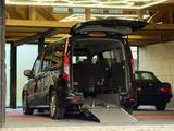 Ford Grand Tourneo Behindertengerecht-Rampe Automatik - : Auto Behinderten