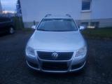 Volkswagen Passat 2.0 TDI - Volkswagen Passat aus 2011: Kombi