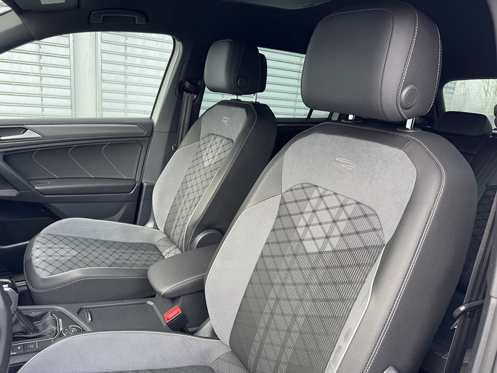 Tiguan Allspace 2.0 TDI 4M R-LINE *STDHZG*AHK*