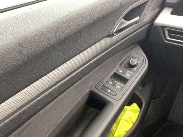 Golf VIII Variant 1.5eTSI DSG Style AHK FACEL.