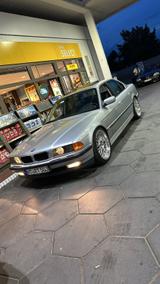 BMW 740i Auto 740i - BMW 740 aus 1997: 740i