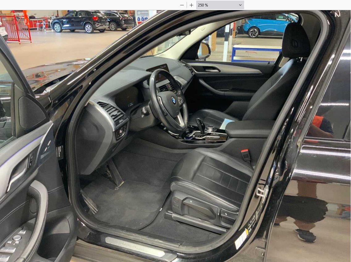 Fahrzeugabbildung BMW X3 xDr 20d AT8 LED/ACC/LEDER/VIRTU/NAVI/HIFI/DAB