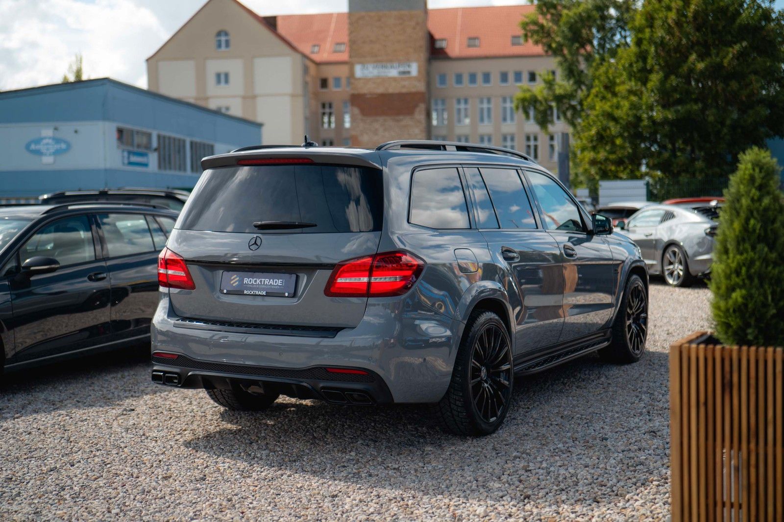 Fahrzeugabbildung Mercedes-Benz GLS 63 AMG 4Matic Night-Paket *ACC*Pano*Garantie
