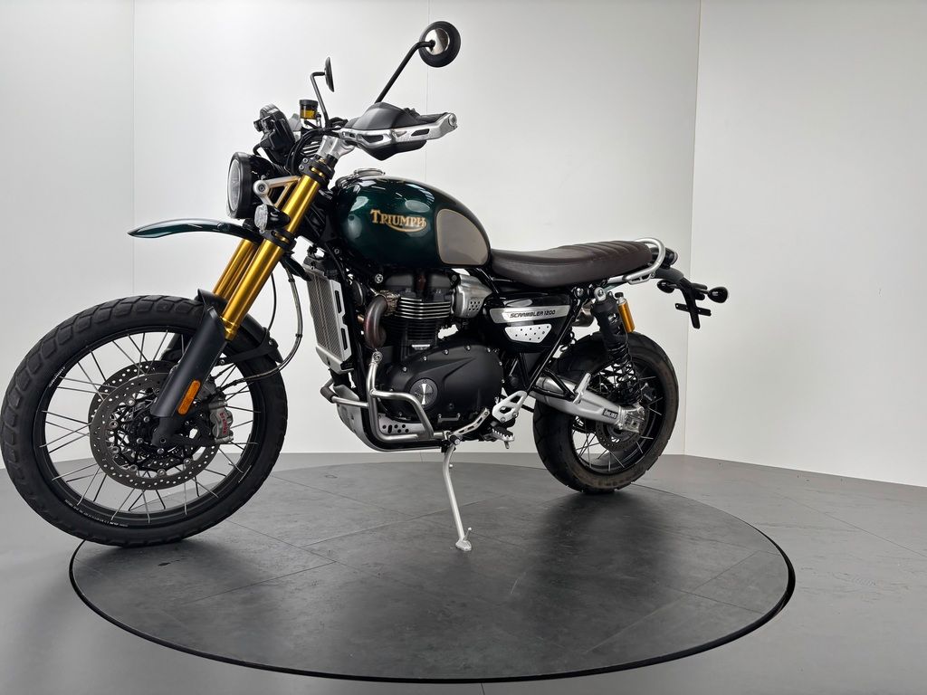 Fahrzeugabbildung Triumph SCRAMBLER 1200 STEVE MCQUEEN *1.HAND*