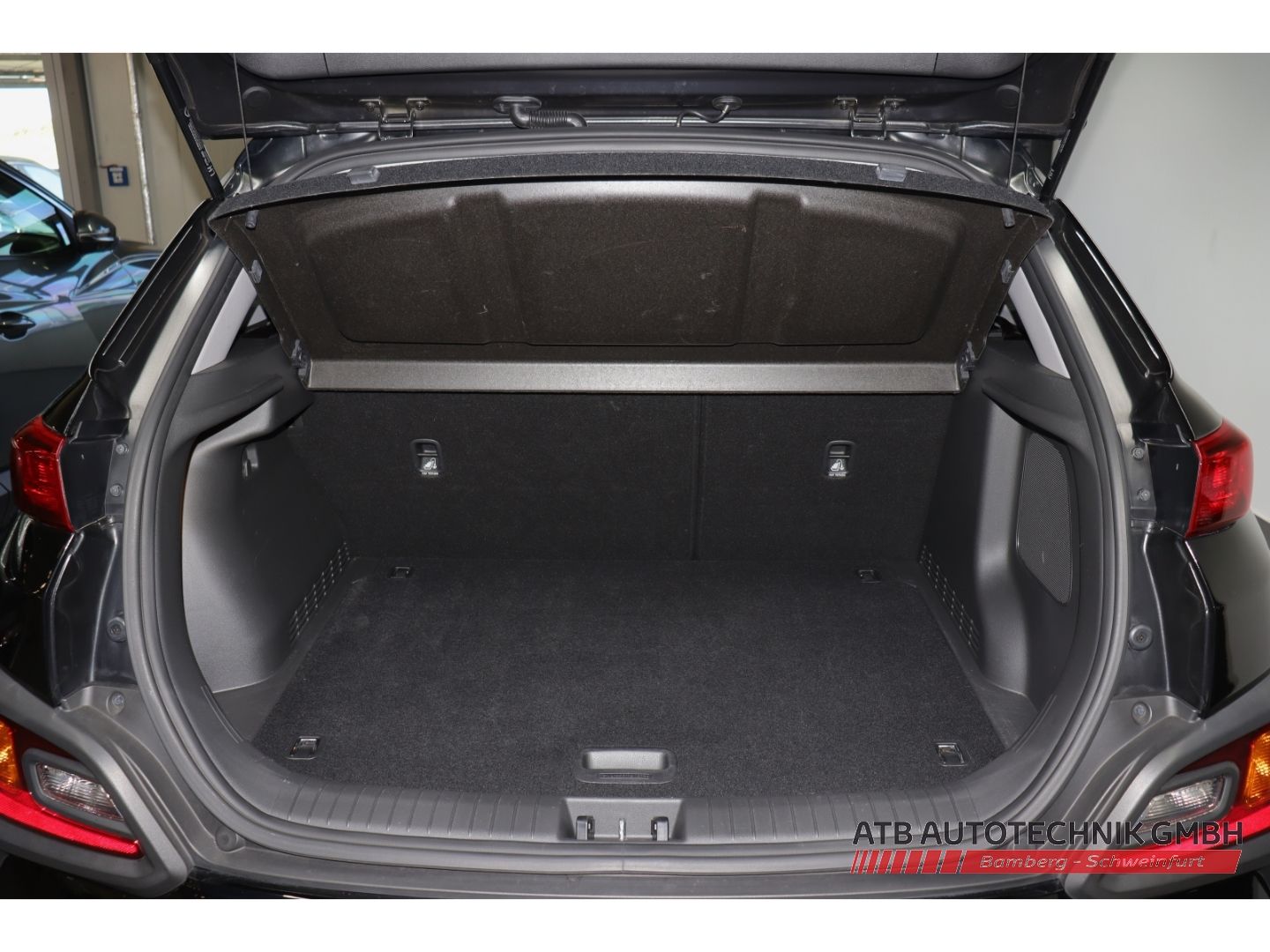 Fahrzeugabbildung Hyundai KONA Advantage Hybrid 1.6l GDI DCT Navi Soundsys