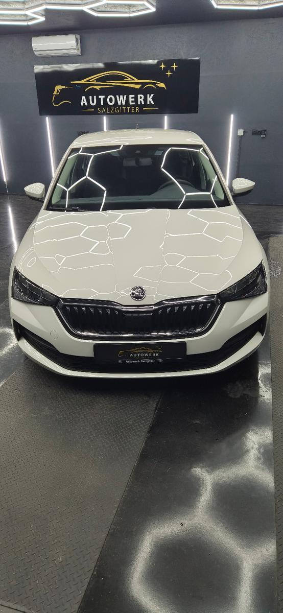 Skoda Scala Active 2 Hand 18 Zoll Gewindefahrwerk